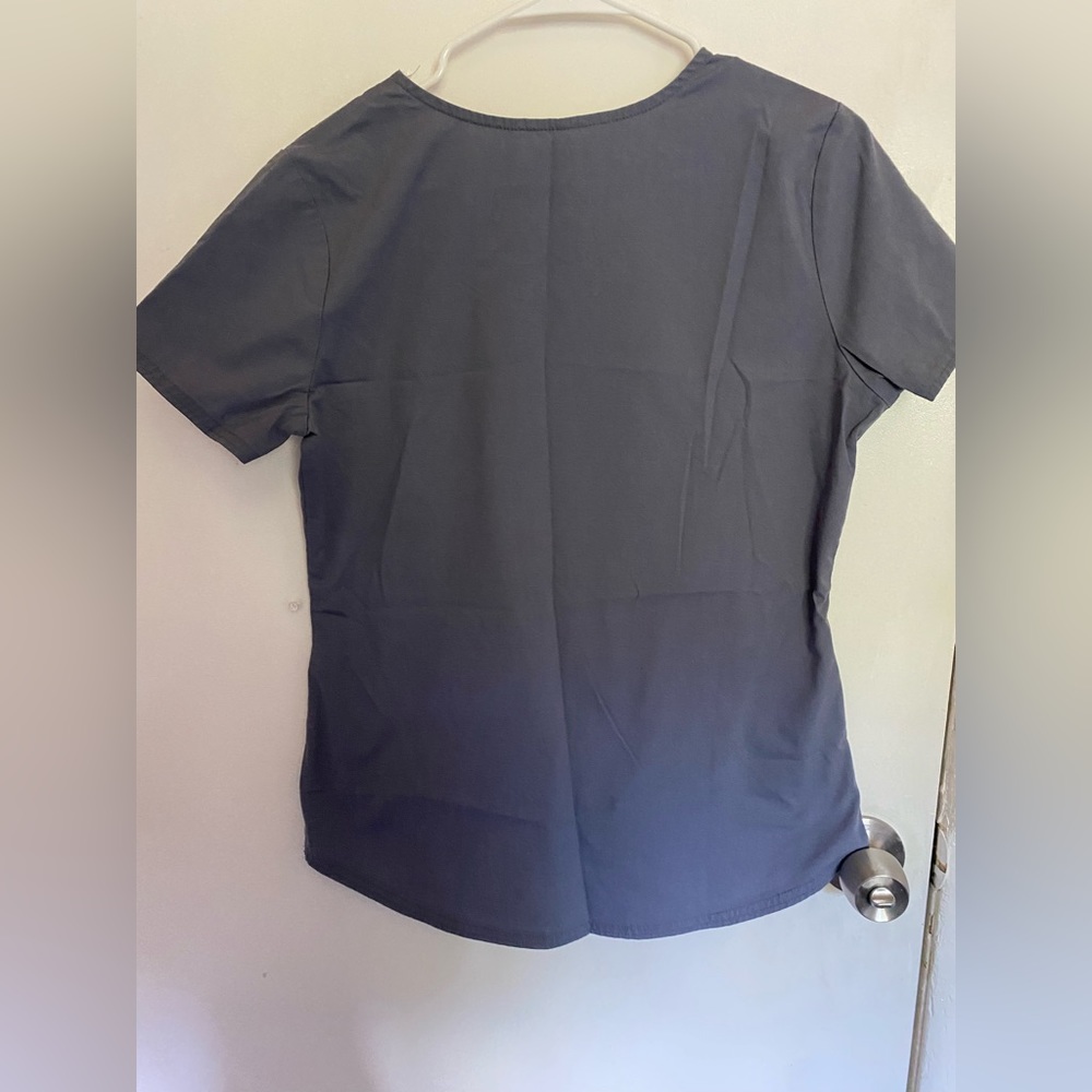 Scrub top - Picture 3 of 3